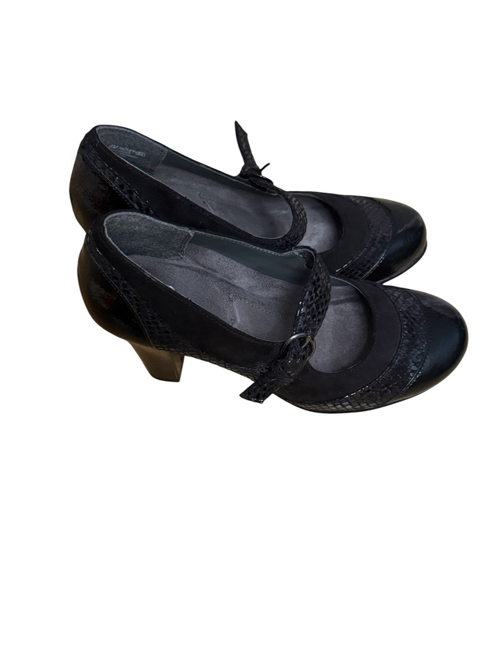 A2 By Aerosoles Black Mary Jane heels with Buckle Strap Size 6 - Picture 2 of 6